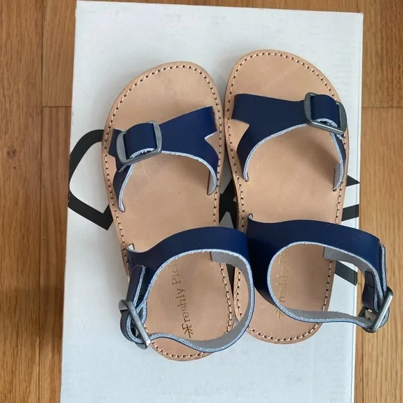 New Freshly Picked Carmel Sandals Maritime in navy leather size 8 - Picture 4 of 9